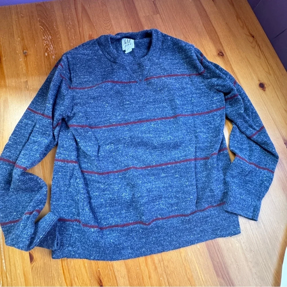 Gap shirt bundle size 7/8 nwt
